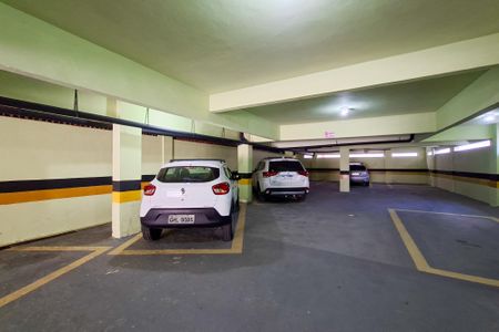 Apartamento para alugar com 61m², 2 quartos e 1 vaga Apartamento para alugar com 61m², 2 quartos e 1 vagaGaragem