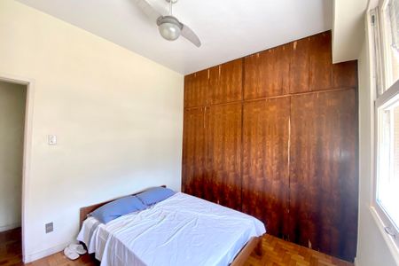 Apartamento à venda com 180m², 4 quartos e 1 vaga Apartamento à venda com 180m², 4 quartos e 1 vagaQuarto 2