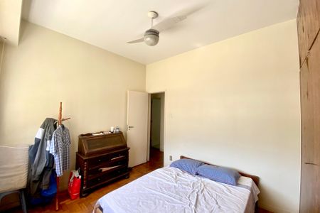 Apartamento à venda com 180m², 4 quartos e 1 vaga Apartamento à venda com 180m², 4 quartos e 1 vagaQuarto 2