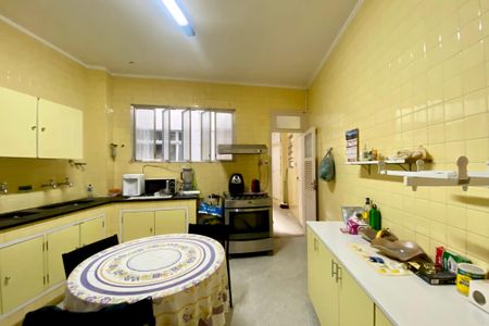 Apartamento à venda com 180m², 4 quartos e 1 vaga Apartamento à venda com 180m², 4 quartos e 1 vagaCozinha