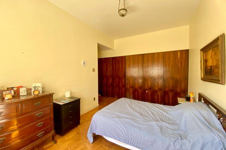 Apartamento à venda com 180m², 4 quartos e 1 vaga Apartamento à venda com 180m², 4 quartos e 1 vagaQuarto 4