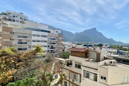 Apartamento à venda com 180m², 4 quartos e 1 vaga Apartamento à venda com 180m², 4 quartos e 1 vagaVista