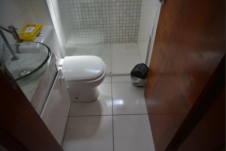 Apartamento à venda com 138m², 3 quartos e 2 vagasBanheiro Social
