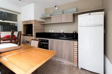 Apartamento para alugar com 65m², 1 quarto e 1 vaga Apartamento para alugar com 65m², 1 quarto e 1 vagaÁrea comum - Churrasqueira