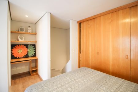 Apartamento para alugar com 65m², 1 quarto e 1 vaga Apartamento para alugar com 65m², 1 quarto e 1 vagaSuíte