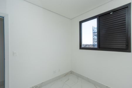 Apartamento à venda com 170m², 4 quartos e 2 vagasQuarto 2