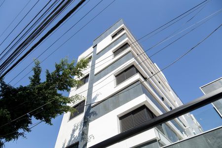 Apartamento à venda com 170m², 4 quartos e 2 vagasFachada