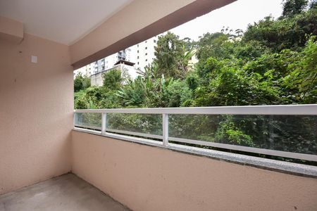 Varanda de kitnet/studio para alugar com 1 quarto, 34m² em Jardim Ampliacao, São Paulo