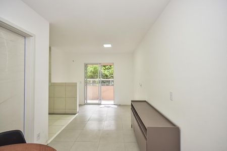 Studio à venda com 34m², 1 quarto e 1 vagaSala/Quarto
