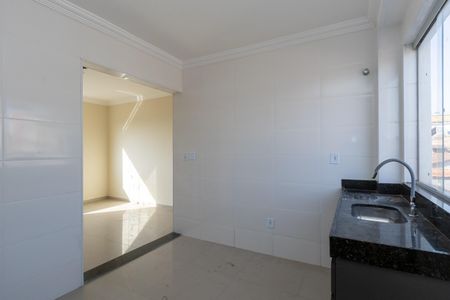 Apartamento à venda com 130m², 3 quartos e 2 vagasCozinha