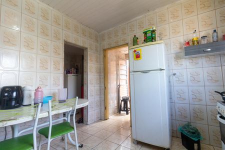 Casa à venda com 150m², 4 quartos e 2 vagas Casa à venda com 150m², 4 quartos e 2 vagasCozinha