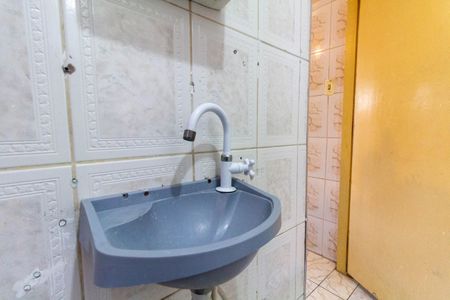 Casa à venda com 150m², 4 quartos e 2 vagas Casa à venda com 150m², 4 quartos e 2 vagasBanheiro