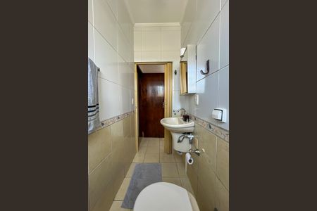 Casa à venda com 150m², 2 quartos e 1 vaga Casa à venda com 150m², 2 quartos e 1 vagaBanheiro da Suíte