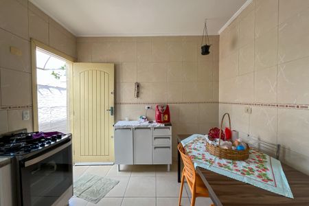 Casa à venda com 150m², 2 quartos e 1 vaga Casa à venda com 150m², 2 quartos e 1 vagaCozinha