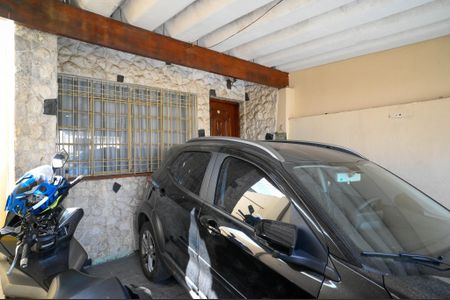 Casa à venda com 122m², 2 quartos e 1 vagaGaragem