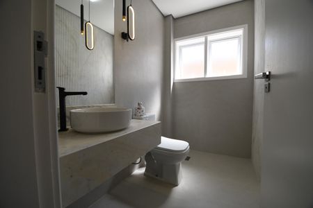 Casa à venda com 390m², 4 quartos e 4 vagasLavabo