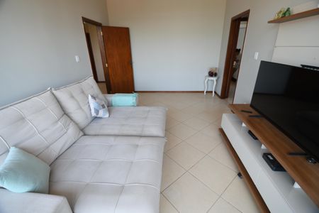 Casa à venda com 390m², 4 quartos e 4 vagasSala de TV