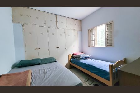Casa à venda com 135m², 2 quartos e 2 vagasQuarto da Edícula