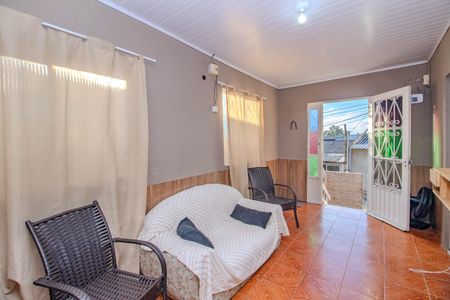 Sala de casa à venda com 2 quartos, 63m² em Mário Quintana, Porto Alegre