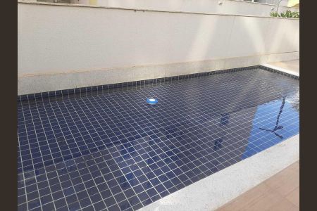 Apartamento para alugar com 67m², 3 quartos e 2 vagas