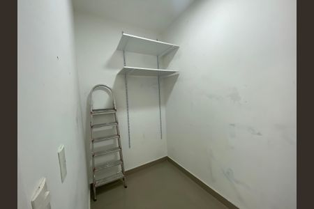 Apartamento à venda com 200m², 3 quartos e 4 vagasQuarto de Serviço