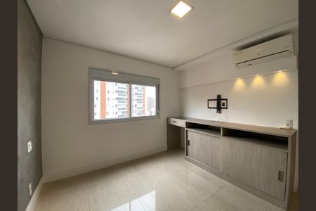 Apartamento à venda com 200m², 3 quartos e 4 vagasSuite 1
