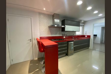 Apartamento à venda com 200m², 3 quartos e 4 vagasCozinha