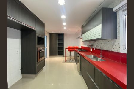 Apartamento à venda com 200m², 3 quartos e 4 vagasCozinha