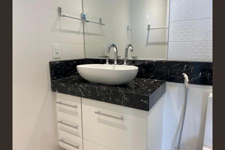 Apartamento à venda com 200m², 3 quartos e 4 vagasBanheiro da Suíte 3