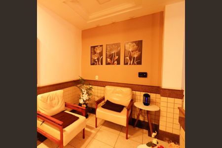 Apartamento à venda com 98m², 3 quartos e sem vagaÁrea comum