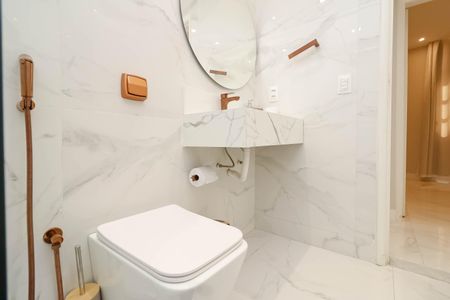 Apartamento à venda com 98m², 3 quartos e sem vagaBanheiro do Quarto