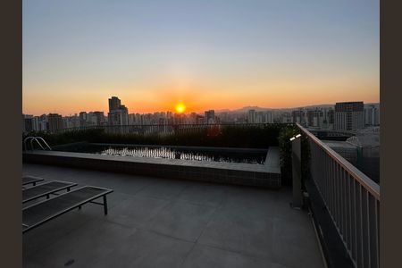 Studio à venda com 24m², 1 quarto e 1 vagaÁrea comum - Piscina