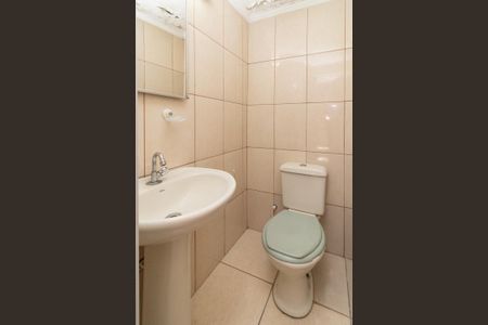 Casa à venda com 123m², 3 quartos e 2 vagasLavabo