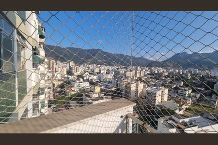 Apartamento à venda com 110m², 3 quartos e 2 vagasVaranda