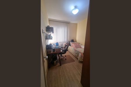 Apartamento à venda com 110m², 3 quartos e 2 vagasQuarto 2