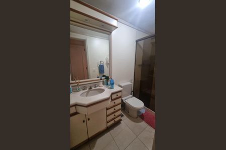 Apartamento à venda com 110m², 3 quartos e 2 vagasBanheiro 1