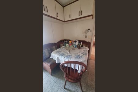 Apartamento à venda com 110m², 3 quartos e 2 vagasCozinha e Área de Serviço