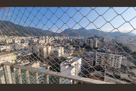 Apartamento à venda com 110m², 3 quartos e 2 vagasVaranda