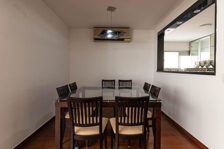 Sala de apartamento para alugar com 2 quartos, 130m² em Perdizes, São Paulo