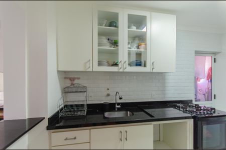 Apartamento à venda com 82m², 3 quartos e 2 vagas Apartamento à venda com 82m², 3 quartos e 2 vagasCozinha