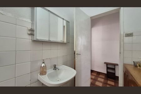Casa à venda com 198m², 3 quartos e 3 vagasBanheiro - Casa 2