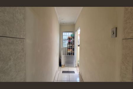 Casa à venda com 198m², 3 quartos e 3 vagasCorredor