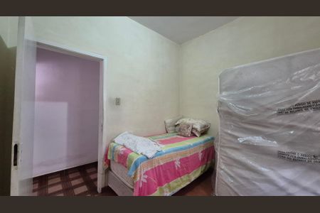 Casa à venda com 198m², 3 quartos e 3 vagasQuarto - Casa 2