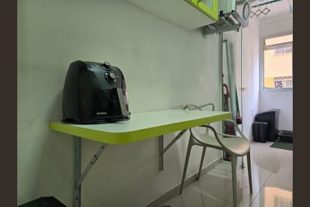 Apartamento à venda com 53m², 2 quartos e 1 vaga Apartamento à venda com 53m², 2 quartos e 1 vagaCozinha