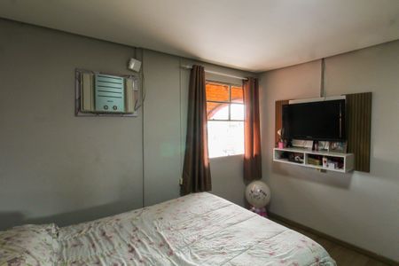 Casa à venda com 120m², 4 quartos e 2 vagas Casa à venda com 120m², 4 quartos e 2 vagasQuarto 1