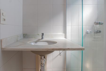 Apartamento para alugar com 62m², 2 quartos e 1 vaga Apartamento para alugar com 62m², 2 quartos e 1 vagaBanheiro da Suíte