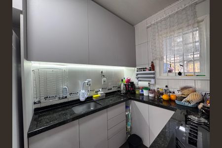 Casa à venda com 44m², 2 quartos e 2 vagasCozinha