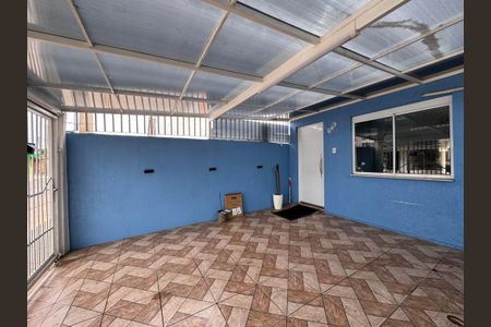 Casa à venda com 44m², 2 quartos e 2 vagasGaragem