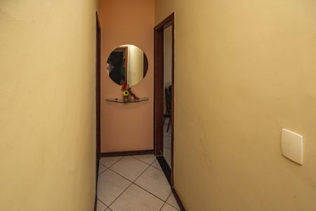 Corredor de apartamento à venda com 2 quartos, 78m² em Nova Cachoeirinha, Belo Horizonte