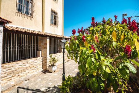 Apartamento à venda com 78m², 2 quartos e sem vagaÁrea comum